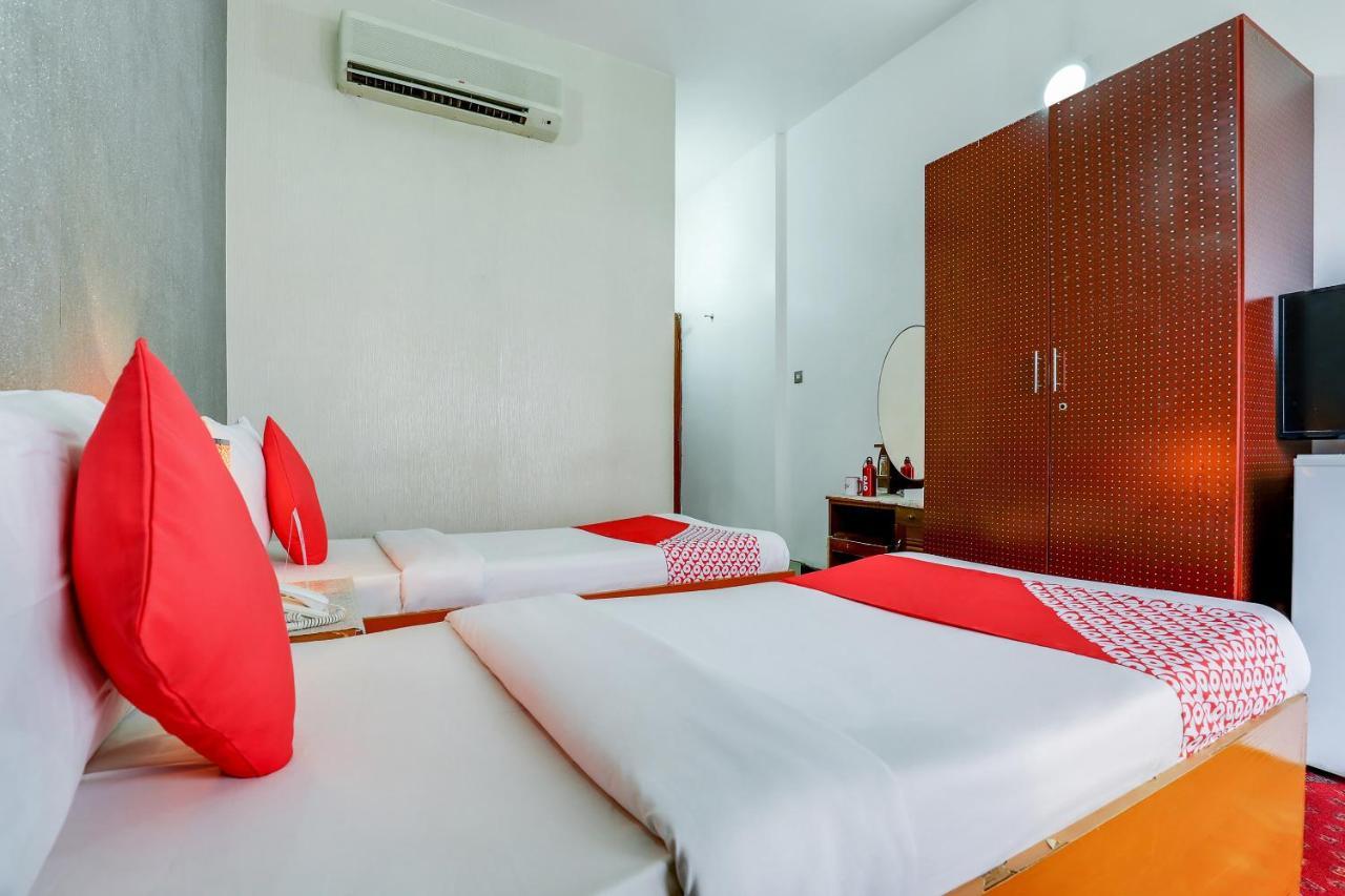 Oyo 339 Vienna Hotel Дубай Экстерьер фото